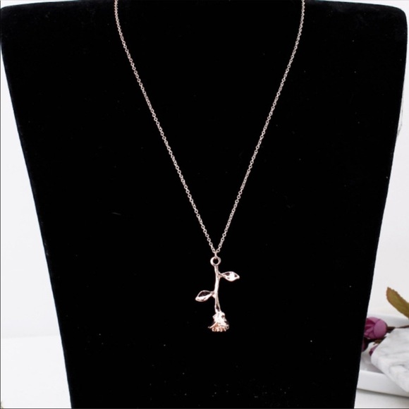 Rose Necklace - Picture 2 of 3